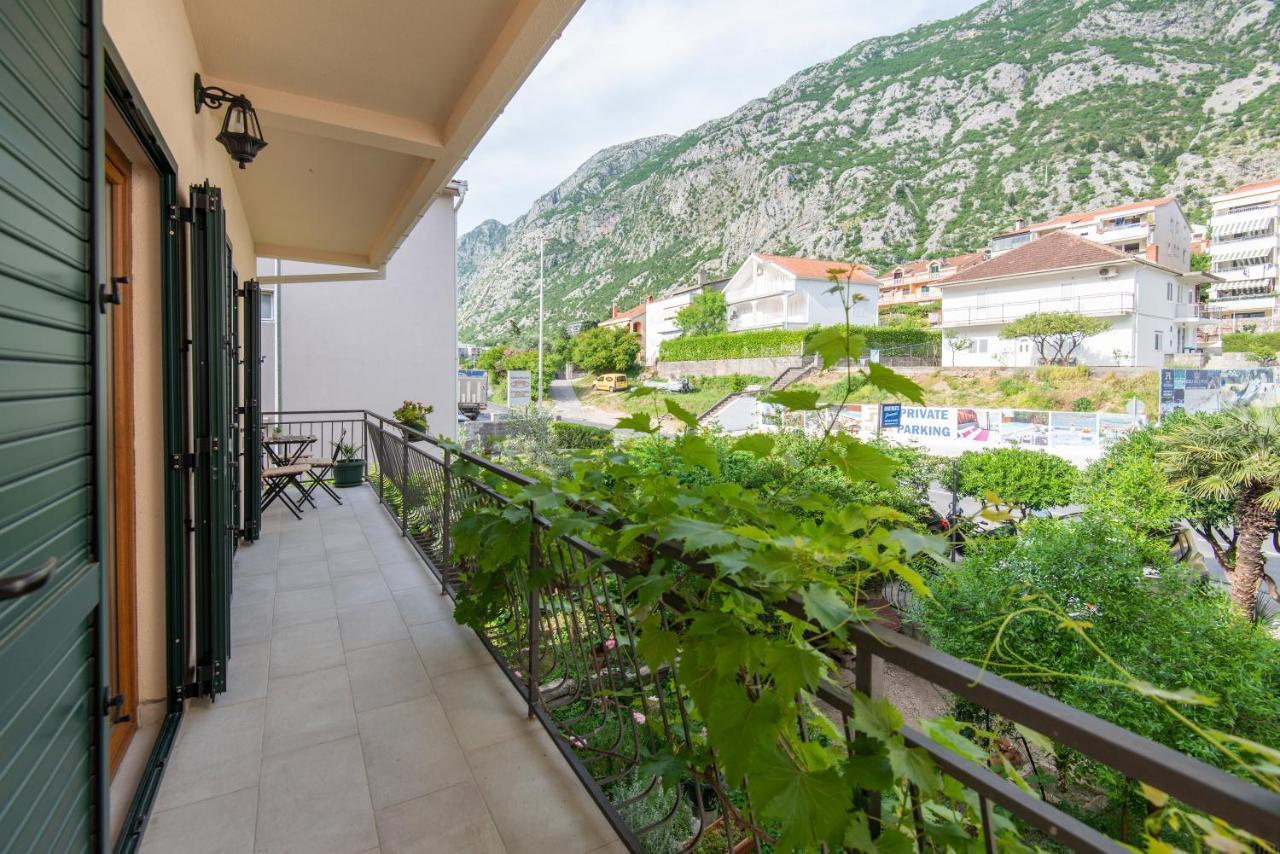 Apartments Kiki Kotor Exterior foto